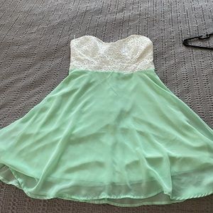 Lulus strapless mini dress